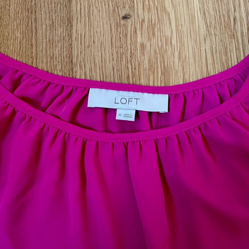 LOFT Pink Sleeveless Blouse Size M - Picture 4 of 7